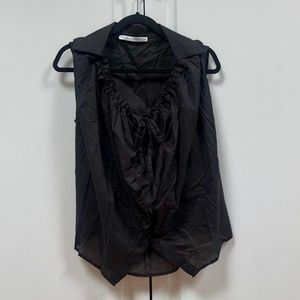 "Fani Xenophontos" Sleeveless Blouse